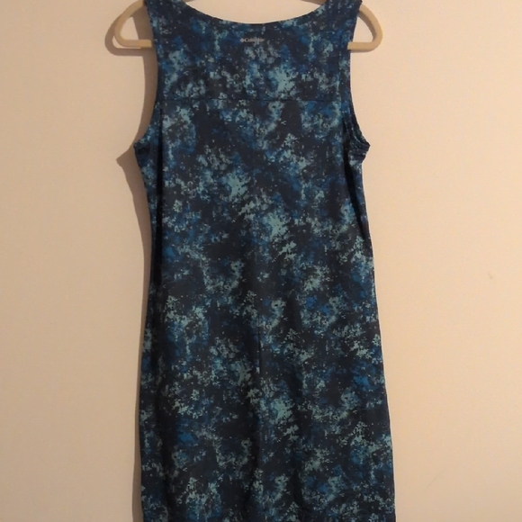 Elegant Blue Patterned Sleeveless Dress - Picture 4 of 4